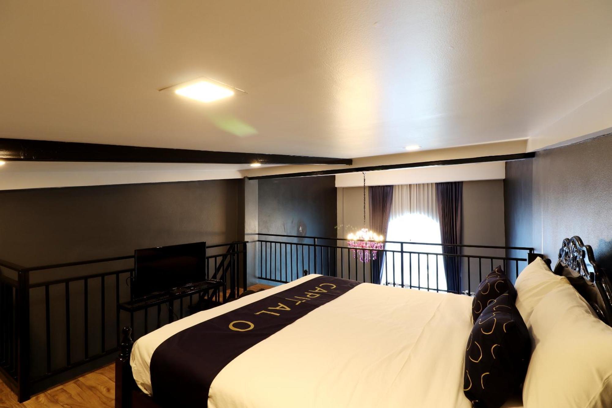 Отель Capital O 464 At Nata Chiangmai Chic Jungle Маэ-Рим Экстерьер фото
