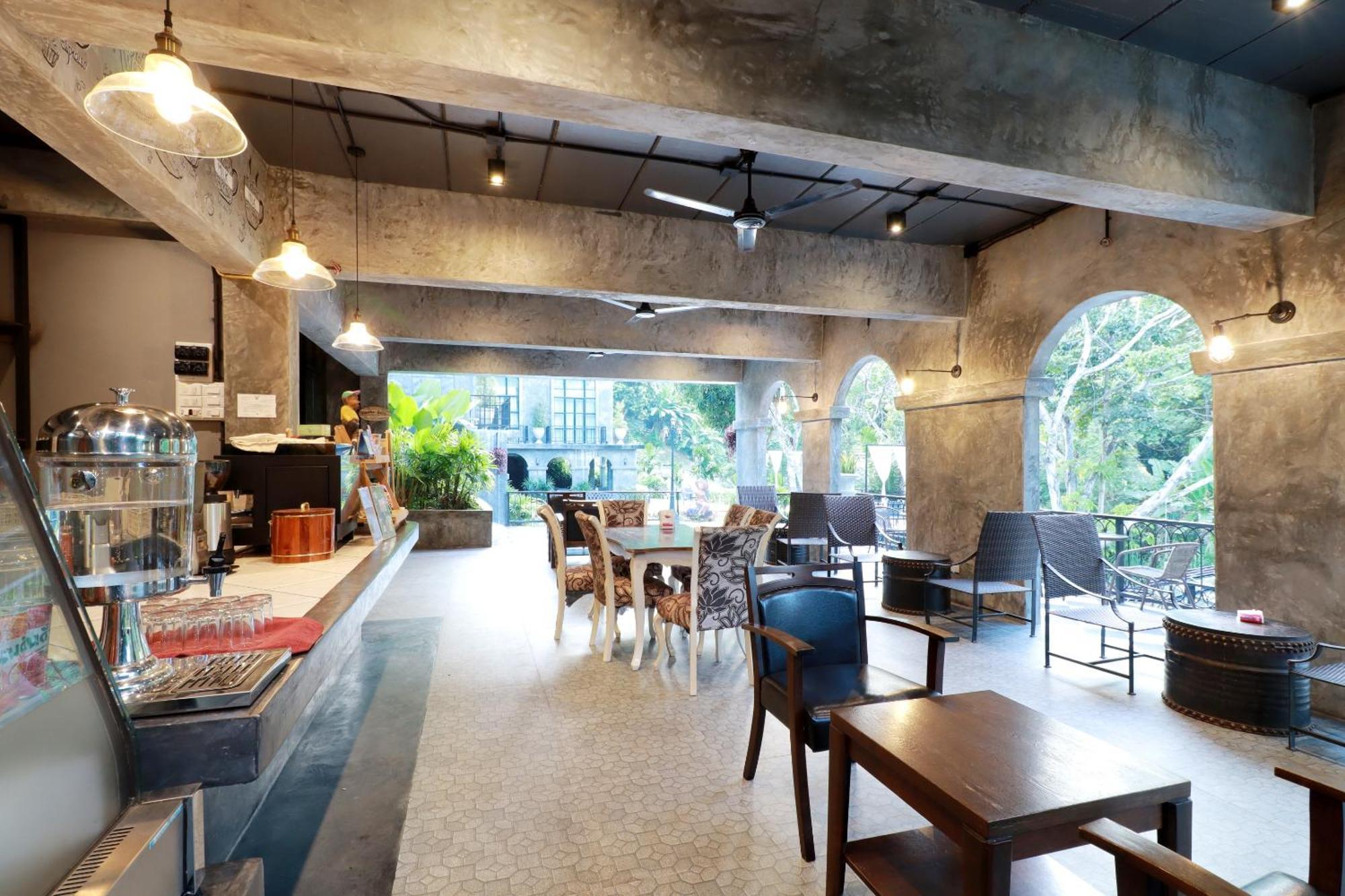 Отель Capital O 464 At Nata Chiangmai Chic Jungle Маэ-Рим Экстерьер фото